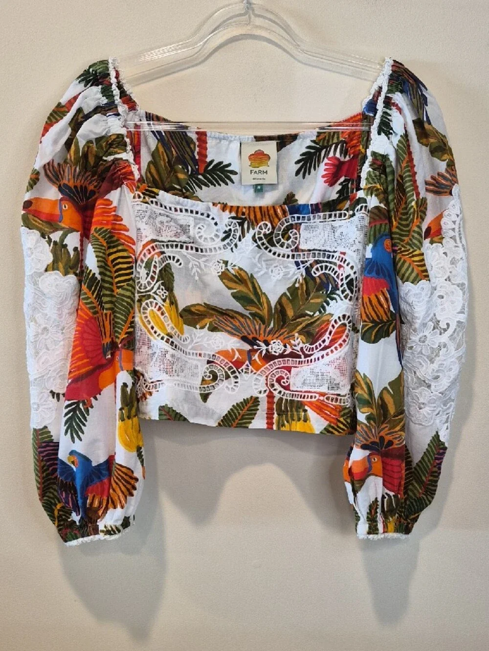 FARM Rio Cotton White Tropical Parrot Lace-Trim Puff Sleeve Crop Blouse